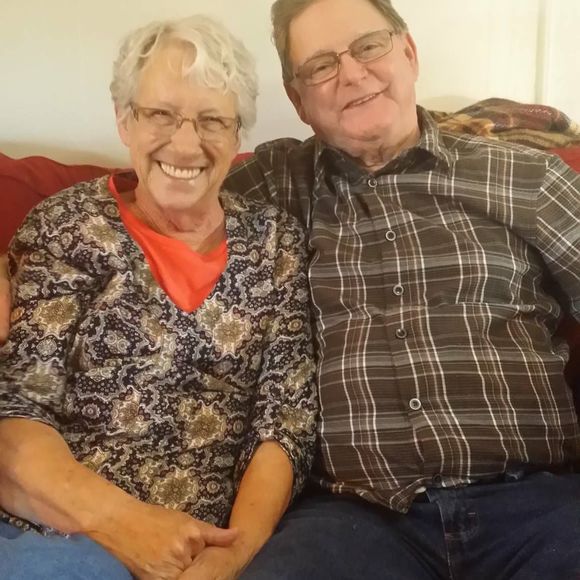 Meet your Posher, Elizabeth - Picture 1 of 1